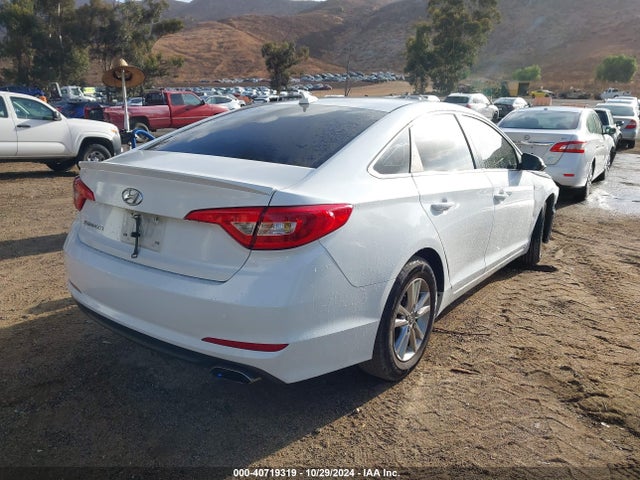Hyundai Sonata 2017 5NPE24AF2HH561633 Image 4