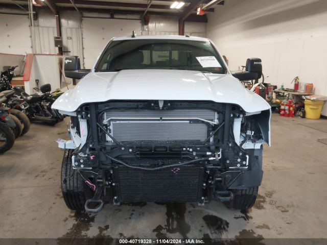 3C6UR5HL1RG236126 RAM 2500 Tradesman  4x4 8' Box