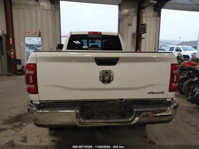 3C6UR5HL1RG236126 RAM 2500 Tradesman  4x4 8' Box