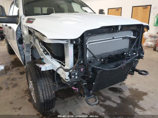 3C6UR5HL1RG236126 RAM 2500 Tradesman  4x4 8' Box
