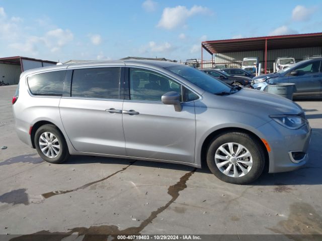 2C4RC1FG3JR279847 Chrysler Pacifica Touring Plus