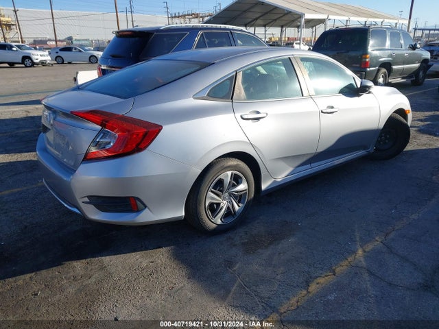 Honda Civic Lx 2019 2HGFC2F69KH554517 Image 4