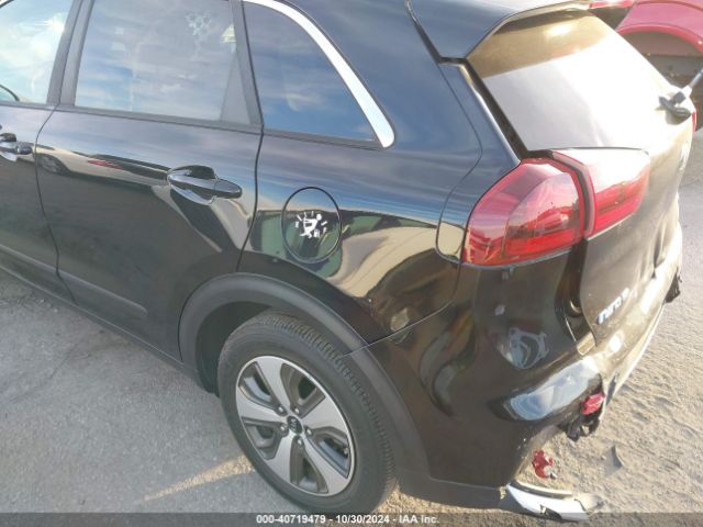 KNDCB3LC4H5047884 KIA NIRO FE