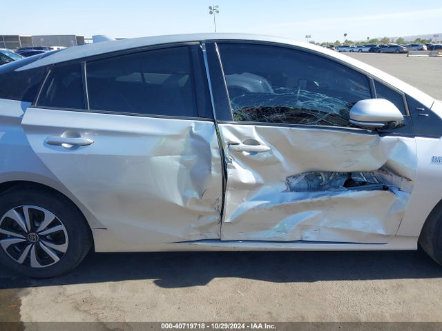 JTDKARFP5H3057786 Toyota Prius Prime Advanced