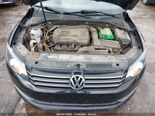 1VWAT7A3XFC037364 Volkswagen Passat 1.8t Wolfsburg Edition