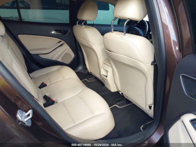 WDCTG4EB5FJ128810 Mercedes-Benz GLA 250