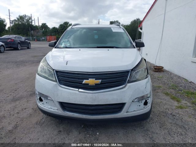 1GNKRFED8HJ252864 Chevrolet Traverse Ls