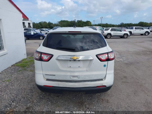 1GNKRFED8HJ252864 Chevrolet Traverse Ls
