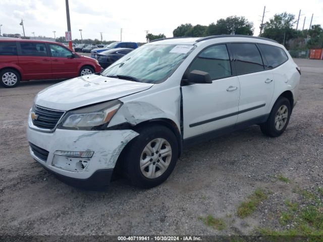 1GNKRFED8HJ252864 Chevrolet Traverse Ls