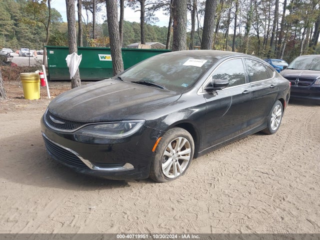 Chrysler 200 Limited 2016 1C3CCCAB1GN136094 Image 2