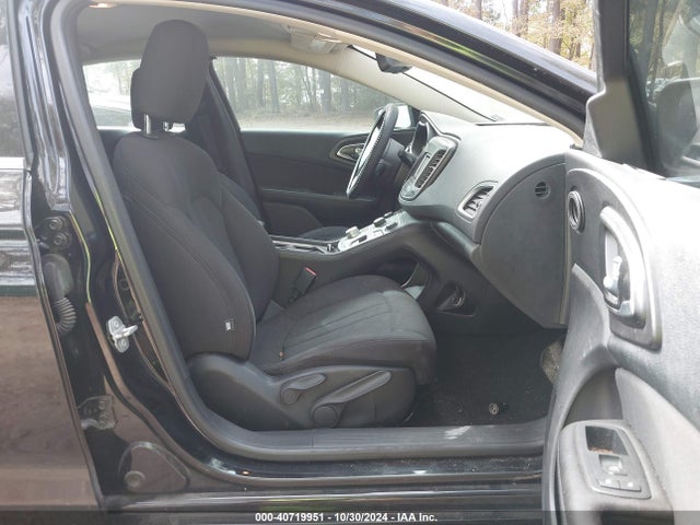 Chrysler 200 Limited 2016 1C3CCCAB1GN136094 Image 5