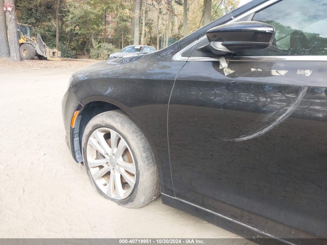 Chrysler 200 Limited 2016 1C3CCCAB1GN136094 Image 6