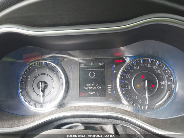 Chrysler 200 Limited 2016 1C3CCCAB1GN136094 Image 7