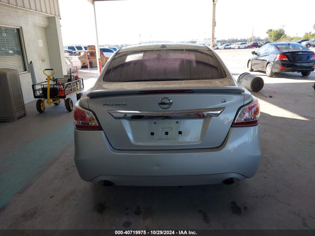 Nissan Altima 2.5 S 2015 1N4AL3APXFN351461 Image 16