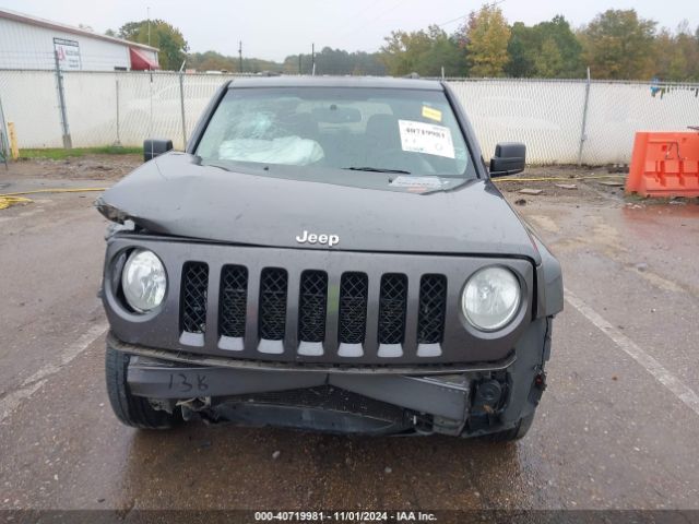 1C4NJPBB3GD640880 Jeep Patriot Sport