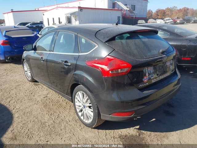Ford Focus Titanium 2015 1FADP3N20FL215920 Image 3