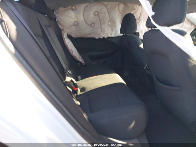 Chevrolet MALIBU LT 2018 1G1ZD5ST1JF170794 Image 8