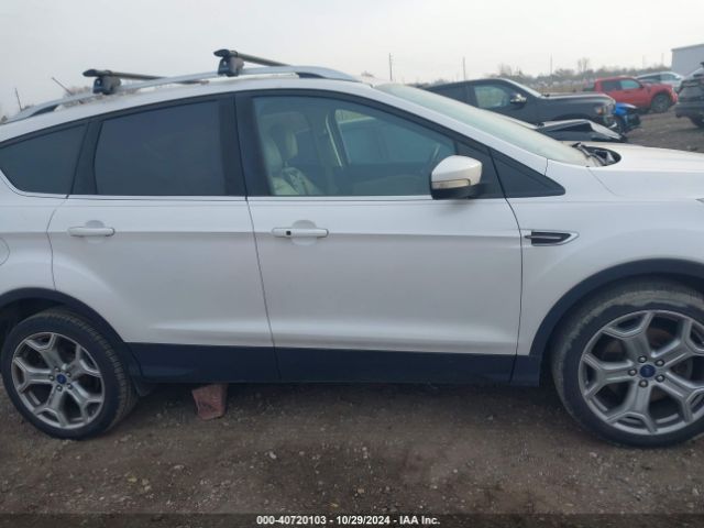 1FMCU0J94HUA60605 Ford Escape Titanium
