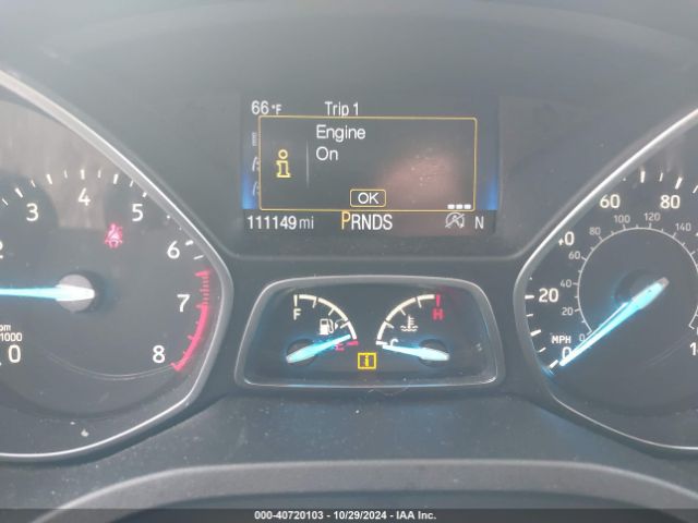 1FMCU0J94HUA60605 Ford Escape Titanium