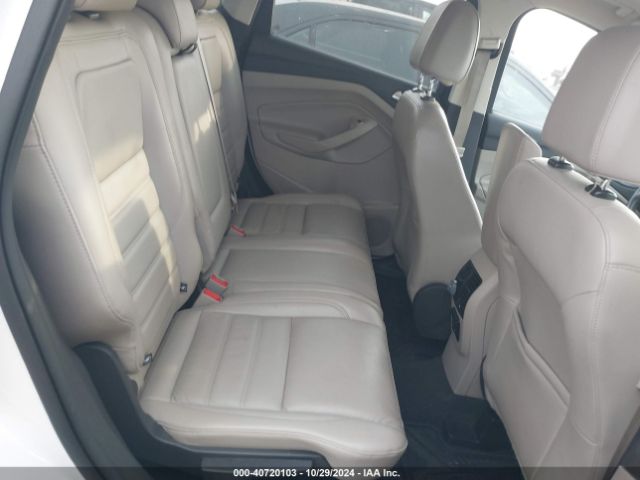 1FMCU0J94HUA60605 Ford Escape Titanium