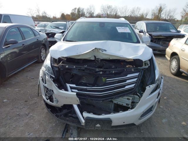 1GYKNDRS3JZ198893 Cadillac XT5 LUXURY