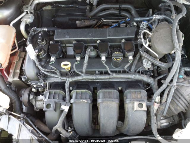 1FADP3K23FL300206 Ford FOCUS SE