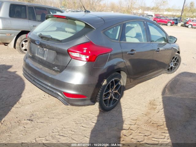 1FADP3K23FL300206 Ford FOCUS SE