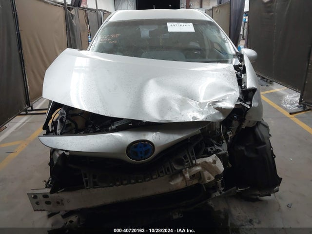 Toyota Prius V Four 2016 JTDZN3EU4GJ049843 Image 12