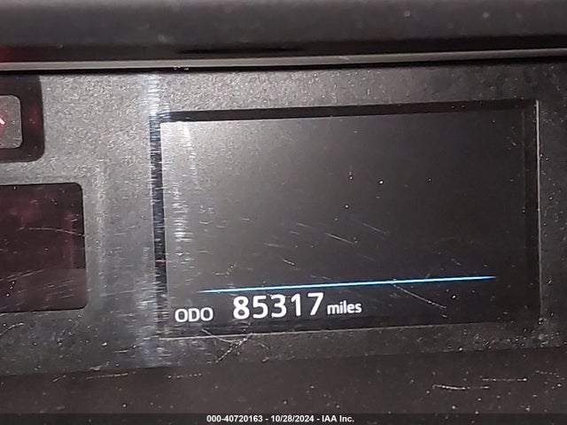 Toyota Prius V Four 2016 JTDZN3EU4GJ049843 Image 15