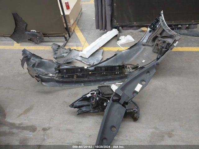 Toyota Prius V Four 2016 JTDZN3EU4GJ049843 Image 11