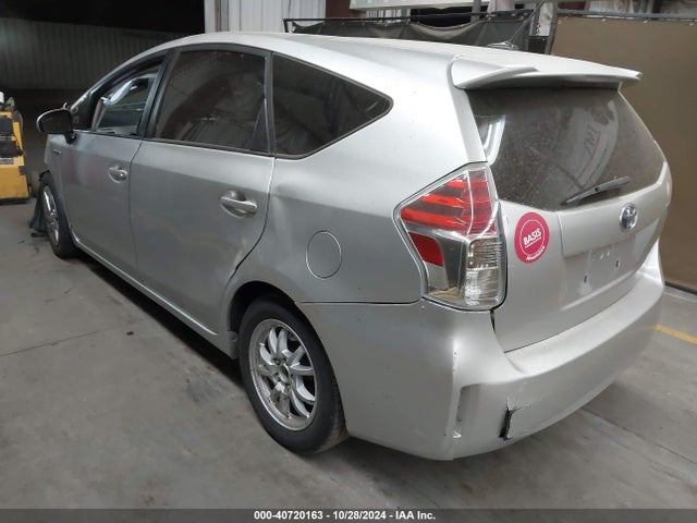 Toyota Prius V Four 2016 JTDZN3EU4GJ049843 Image 3