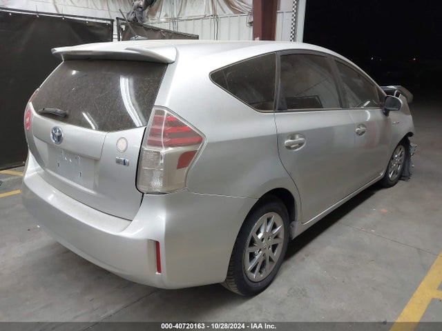 Toyota Prius V Four 2016 JTDZN3EU4GJ049843 Image 4
