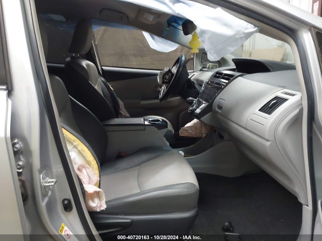 Toyota Prius V Four 2016 JTDZN3EU4GJ049843 Image 5