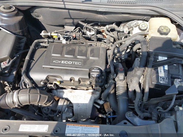 Chevrolet Cruze 1lt Auto 2015 1G1PC5SBXF7207442 Image 10