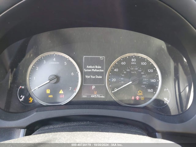 JTHD85EC5L5006036 Lexus RC 300