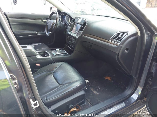 Chrysler 300C 2017 2C3CCAEGXHH552147 Image 5
