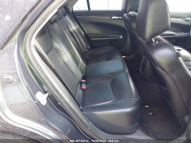 Chrysler 300C 2017 2C3CCAEGXHH552147 Image 8