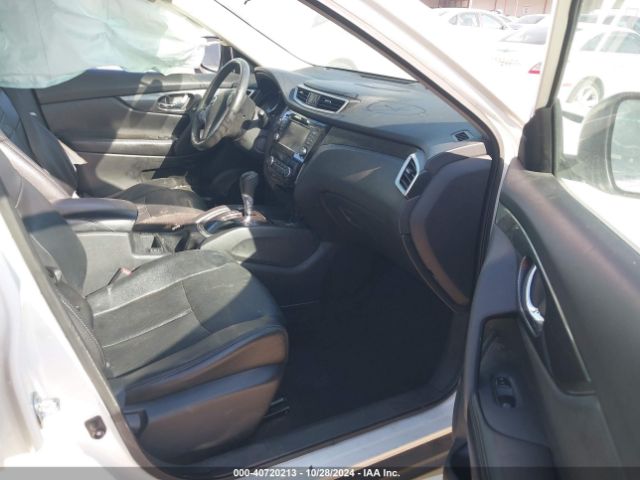 2016 NISSAN ROGUE 5N1AT2MT4GC812983 Photo 4