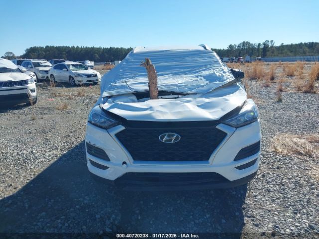KM8J33A4XLU271168 Hyundai Tucson Value