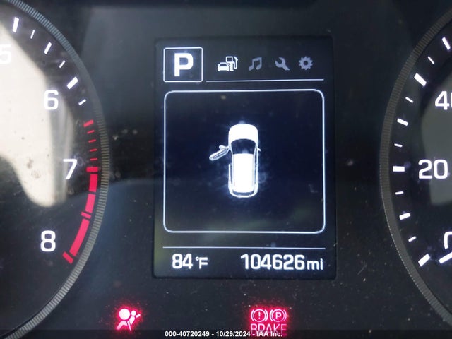 Hyundai TUCSON SE 2018 KM8J23A41JU646204 Image 16