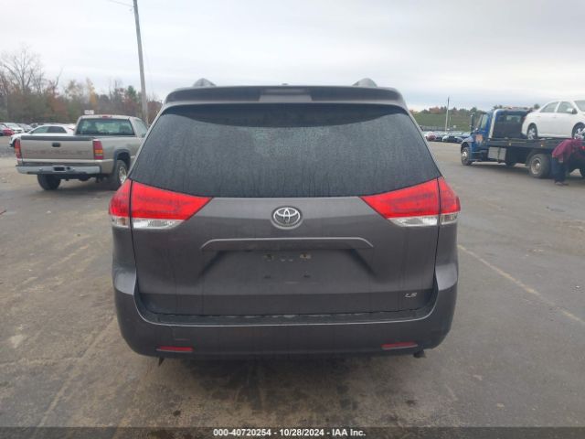 5TDKK3DC0ES440863 Toyota Sienna Le V6 8 Passenger