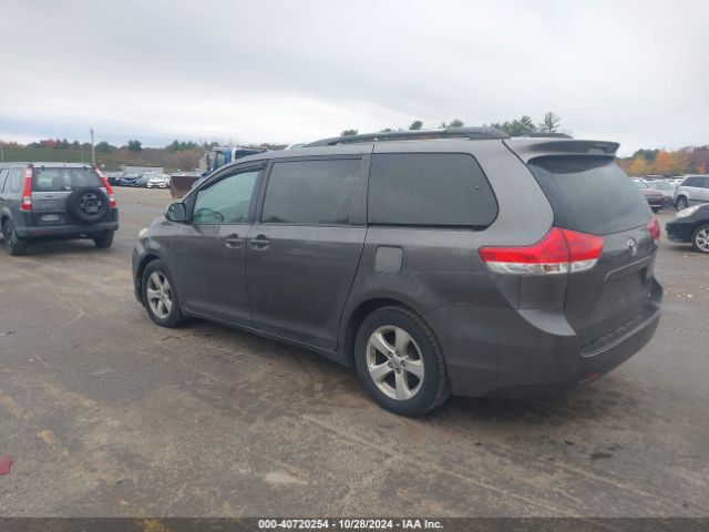 5TDKK3DC0ES440863 Toyota Sienna Le V6 8 Passenger