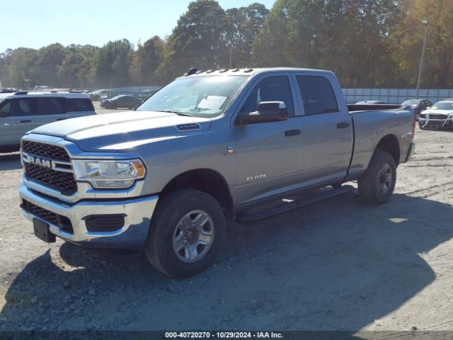 3C6UR5CL6NG193324 RAM 2500 Tradesman  4x4 6'4 Box