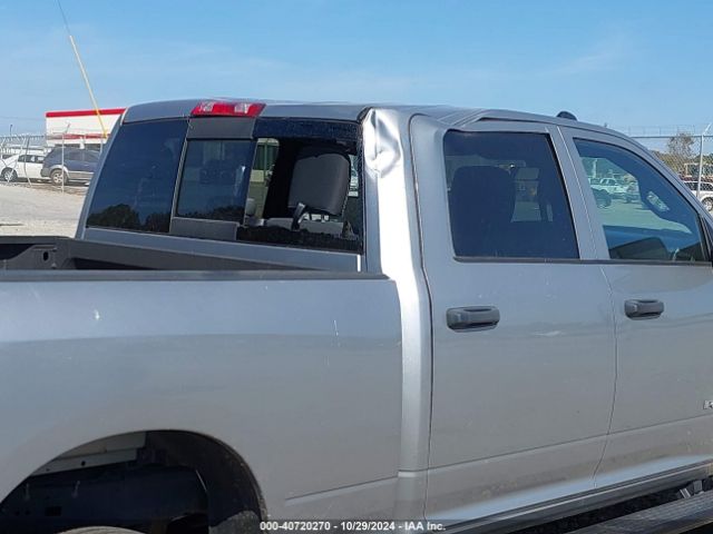 3C6UR5CL6NG193324 RAM 2500 Tradesman  4x4 6'4 Box