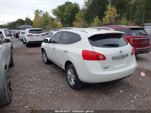 JN8AS5MT4FW165558 Nissan Rogue Select S