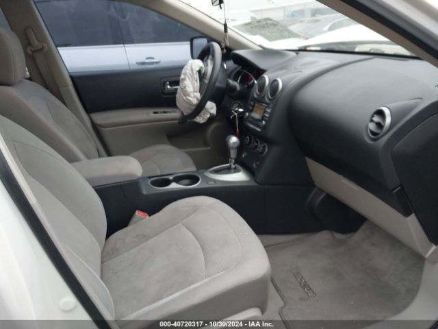 JN8AS5MT4FW165558 Nissan Rogue Select S