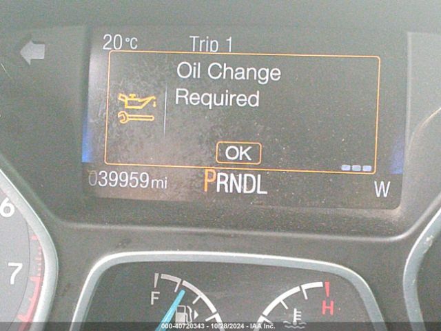 1FADP3K22HL205445 Ford FOCUS SE