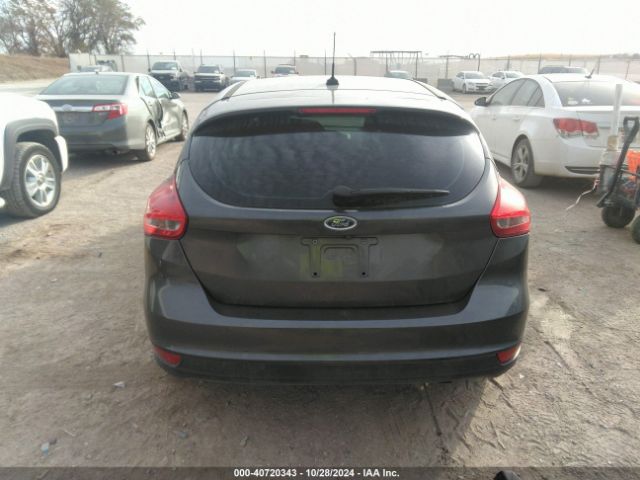 1FADP3K22HL205445 Ford FOCUS SE
