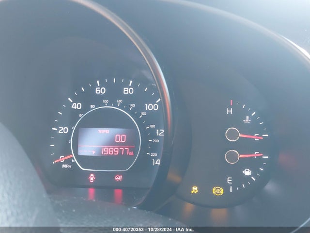 KIA Soul 2014 KNDJN2A25E7746735 Image 7