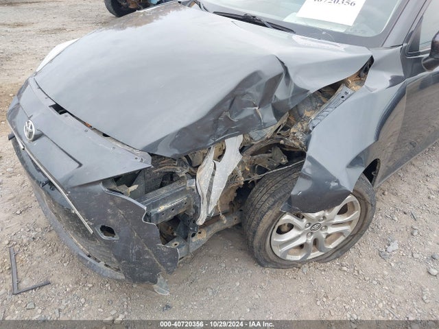 3MYDLBYV6JY315236 Toyota p5v